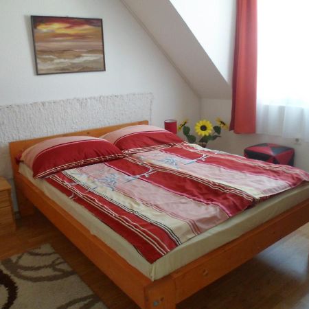Makai Apartman Hotel Hajduszoboszlo Bagian luar foto